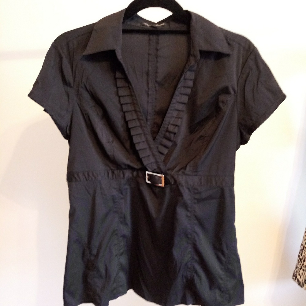 Adorable black blouse